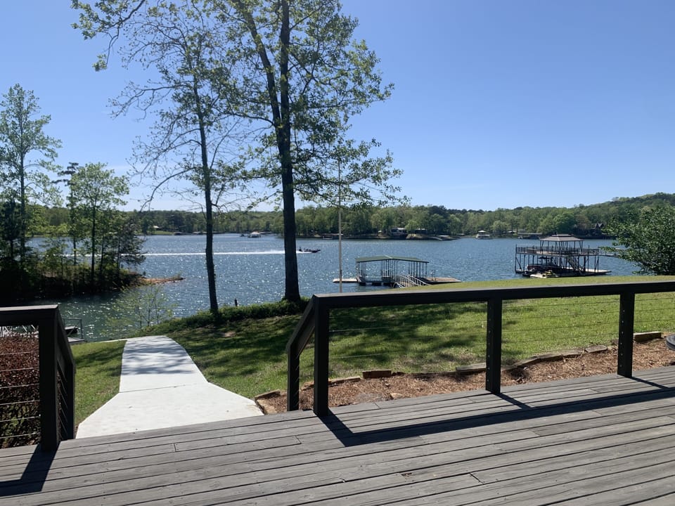 Big open water, gentle sloping lot! 