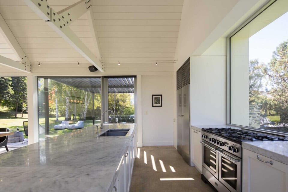 A large luxurious kitchen with everything you`ll need