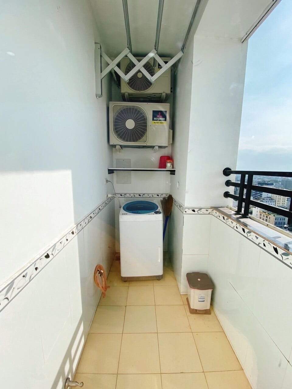 Basic Apartment | Terrace/patio
