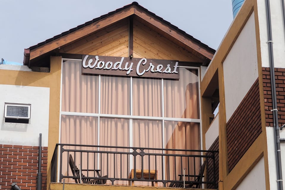 Deluxe Triple Room, 1 Bedroom, Balcony, Mountain View | Terrace/patio