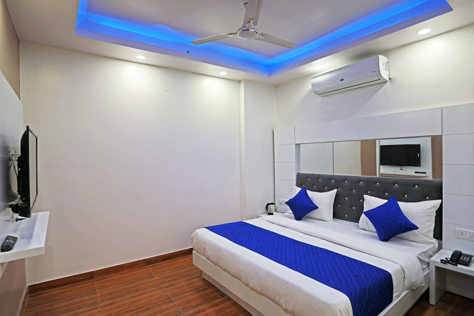 Standard Double Room | Free WiFi