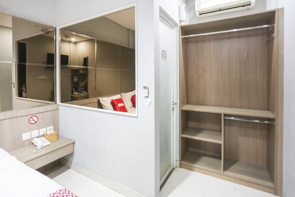 Deluxe Double Room | Desk, laptop workspace, free WiFi, bed sheets