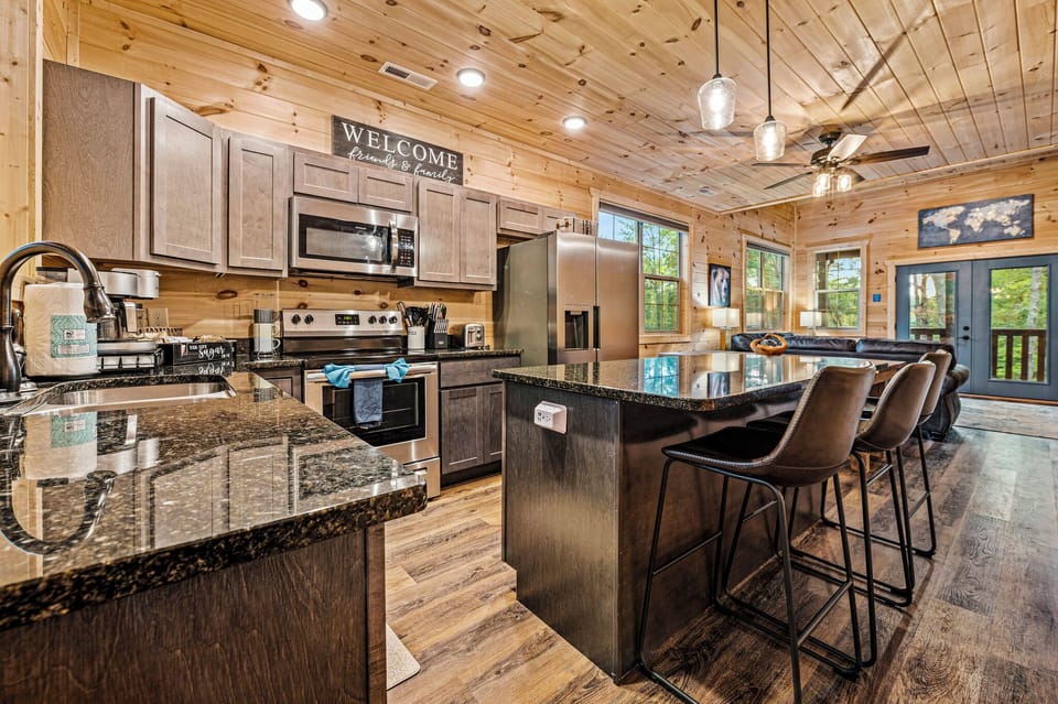 Fully stocked kitchen with all the amenities of home!