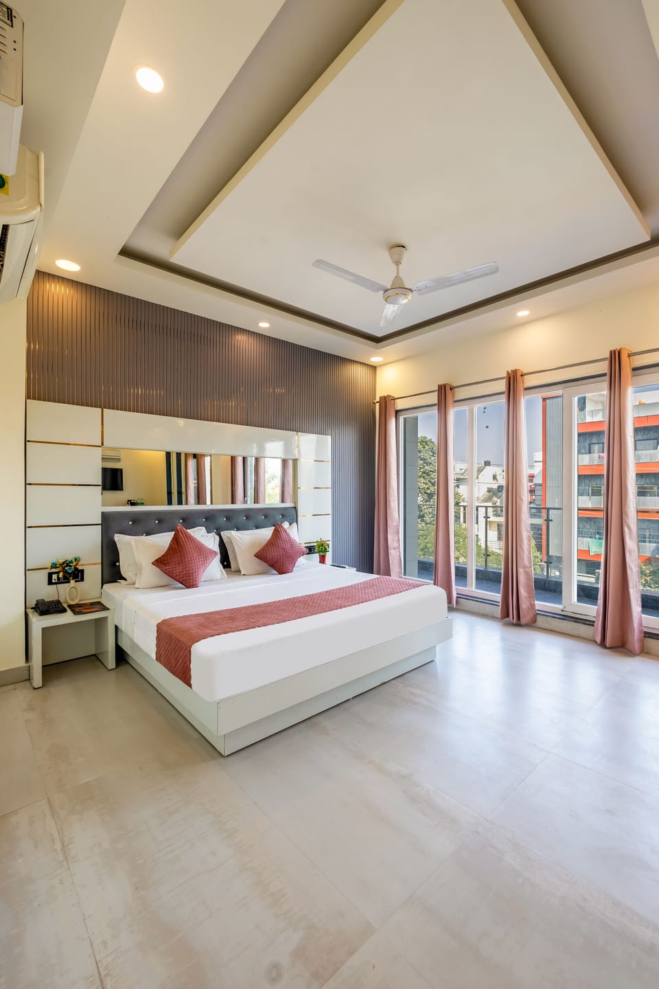 Presidential Room | Soundproofing, free WiFi