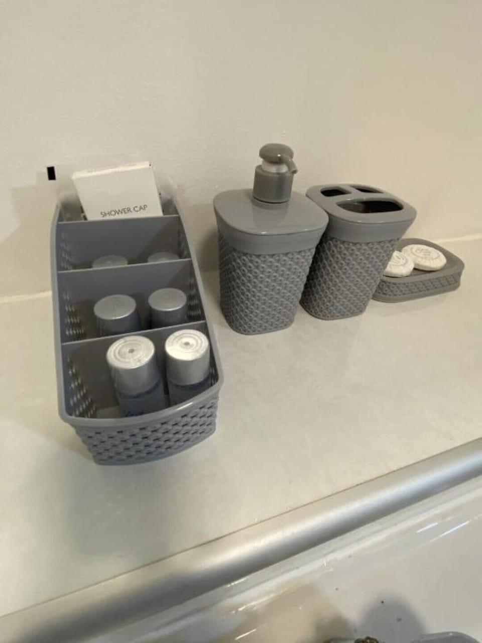 Bathroom amenities