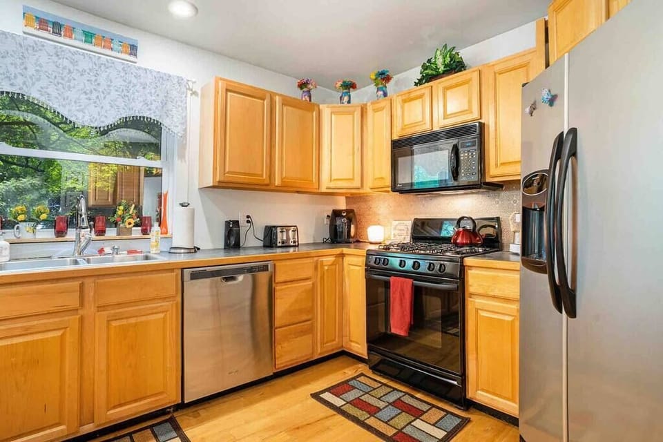 Kitchen (2)