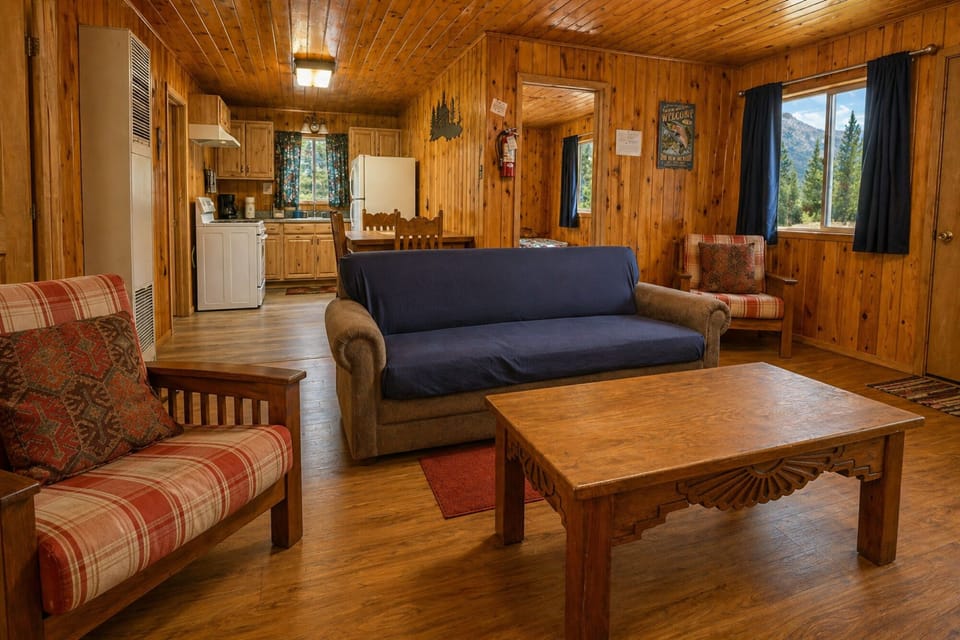 Cabin202320Living20room20and20kitchen