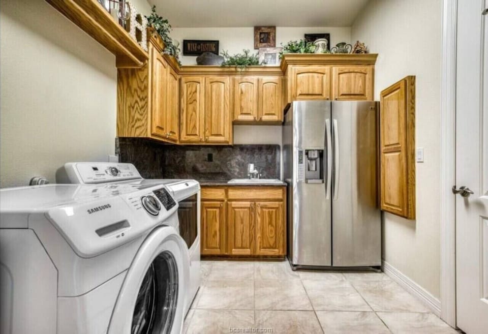 Laundry Room with 2nd Refrigerator