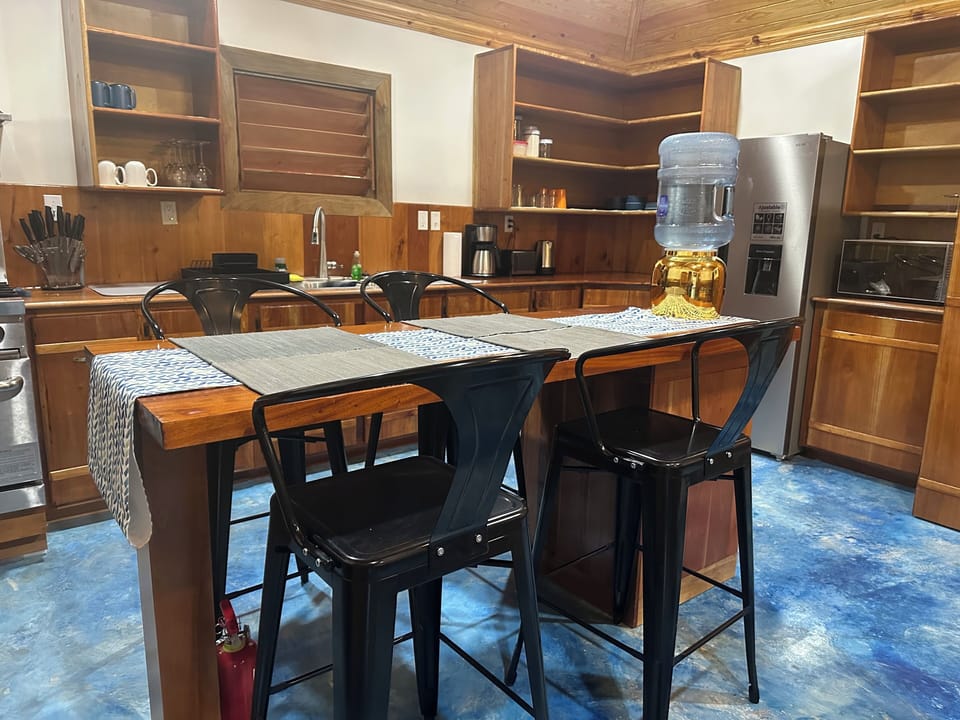 Family Cabin, 2 Bedrooms | Private kitchen | Fridge, microwave, oven, blender