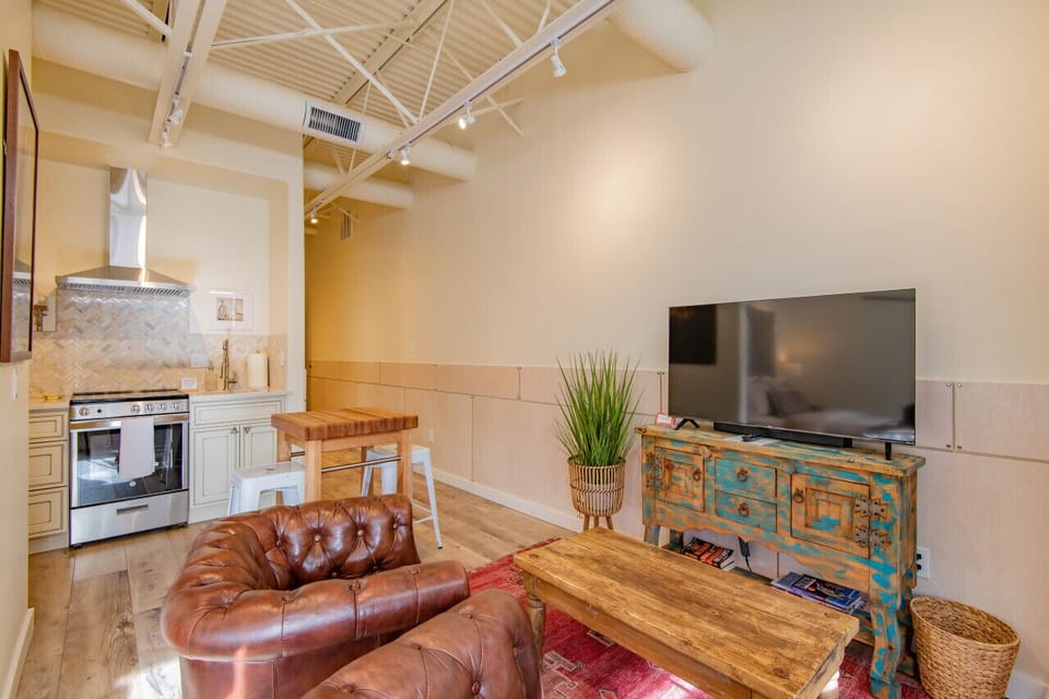 Living | Kitchen