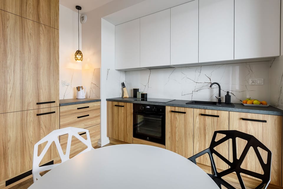 Standard Studio Suite | Private kitchen | Fridge, dishwasher, coffee/tea maker, electric kettle