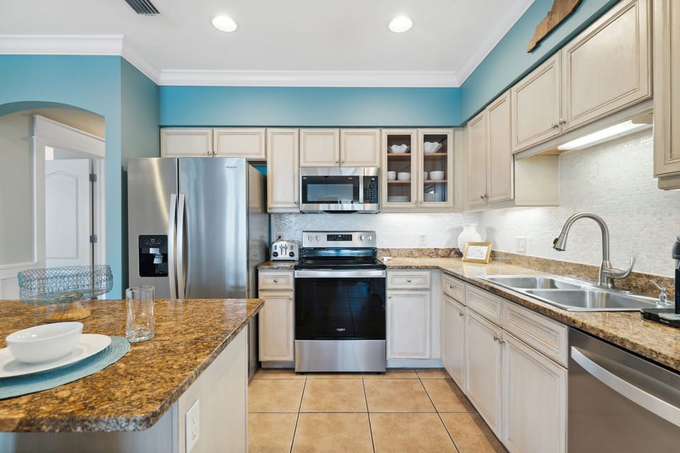 Fully Equipped Kitchen Offering Stainless Steel Appliances