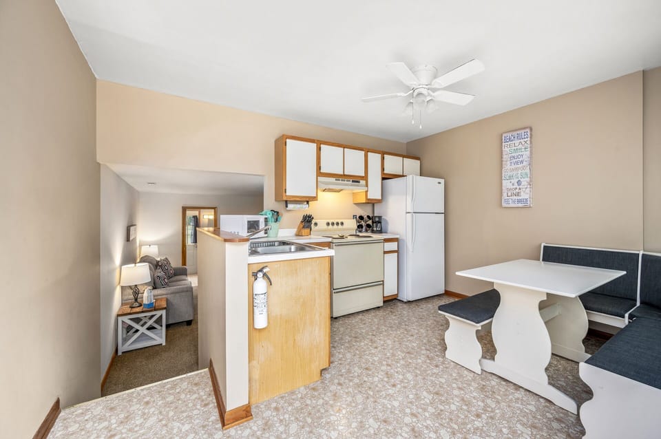 All the comforts of home with a Full Kitchen.
