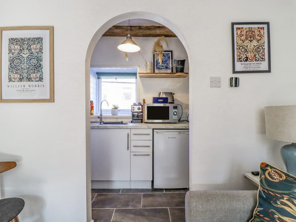 Fridge, dishwasher, electric kettle, toaster