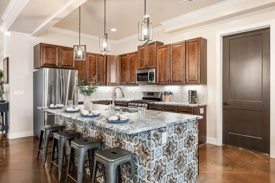 House, 5 Bedrooms | Private kitchen | Coffee/tea maker, fridge, oven, toaster