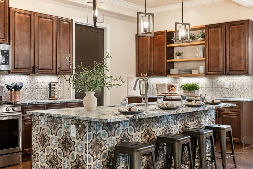 House, 5 Bedrooms | Private kitchen | Coffee/tea maker, fridge, oven, toaster