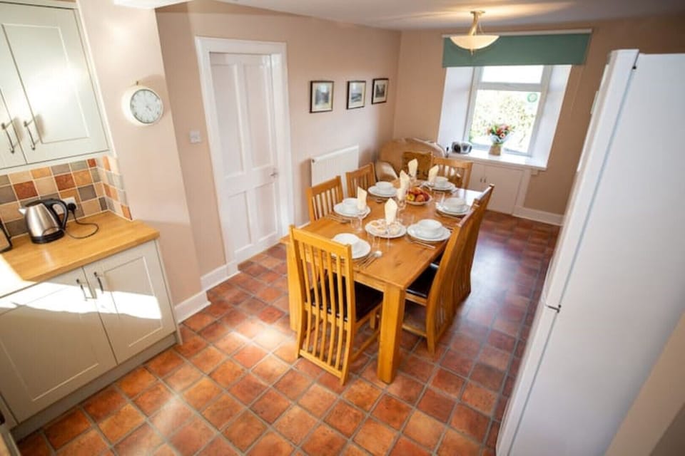 Dining area in kitchen
