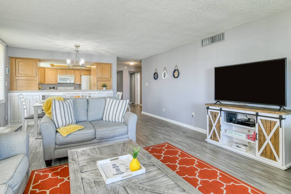 Condo (Sand Dollar I-208) | Exterior