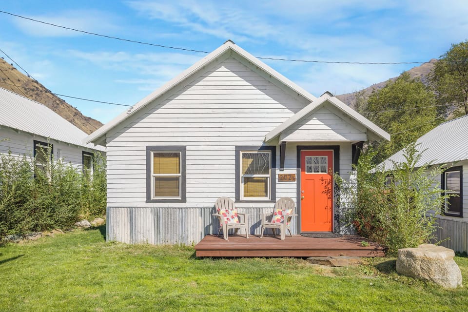 1e1e9321-8096-4f5a-baad-acb99162783e