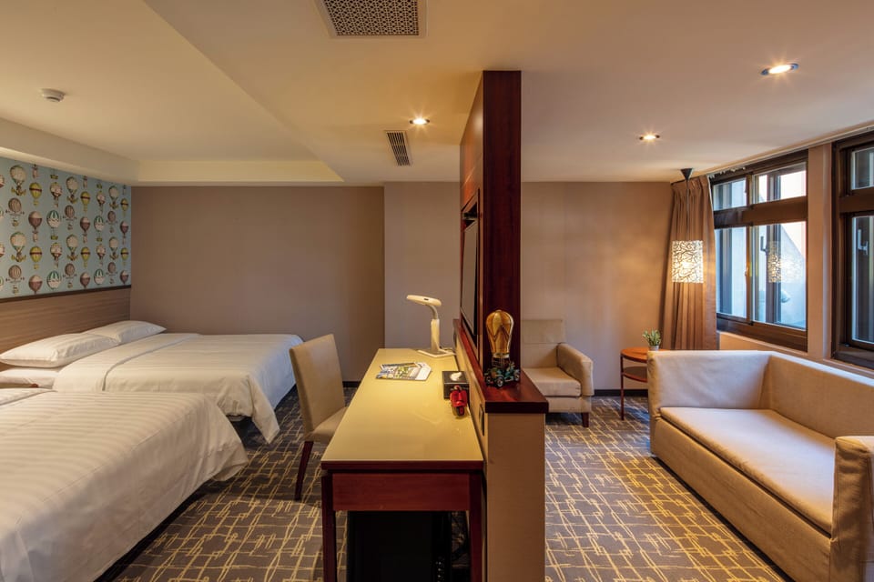 Deluxe Quadruple Room | In-room safe, desk, laptop workspace, soundproofing