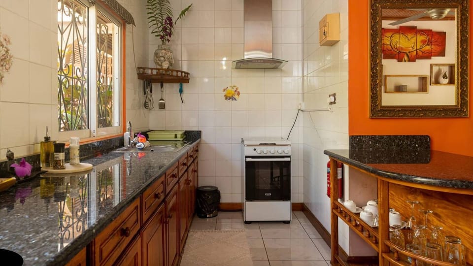 Villa, 1 Bedroom, Smoking, Balcony | Interior