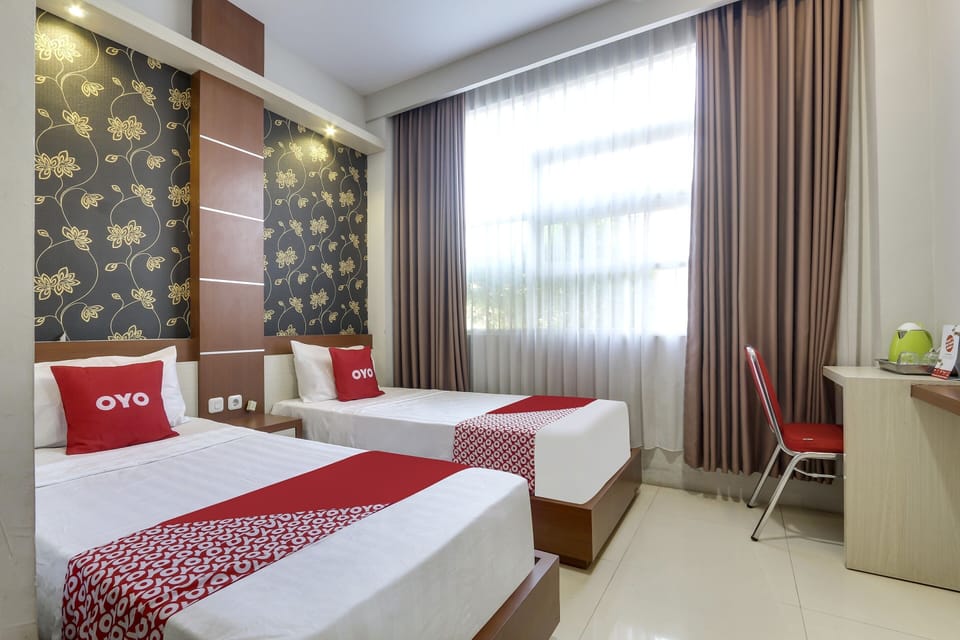 Standard Twin Room | Desk, soundproofing, free WiFi, bed sheets