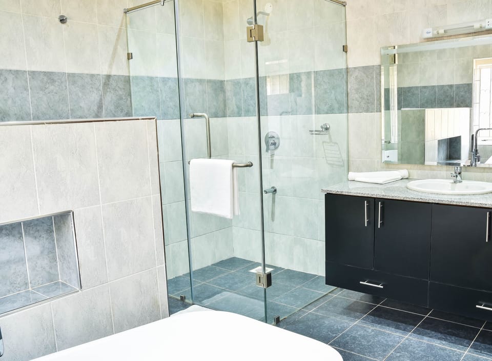 Free toiletries, hair dryer, bathrobes, slippers