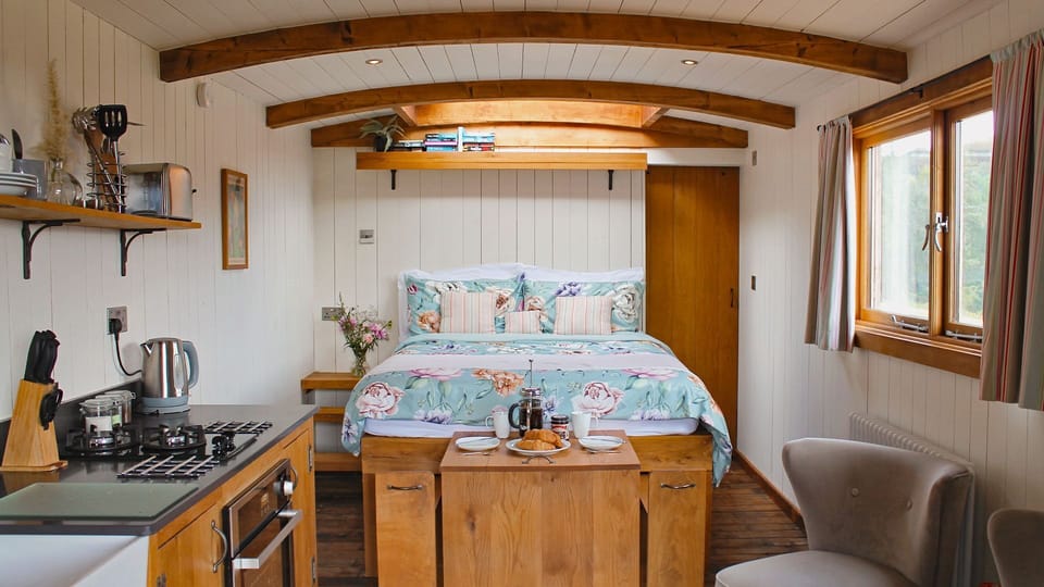 Interior, Betty, Bolthole Retreats