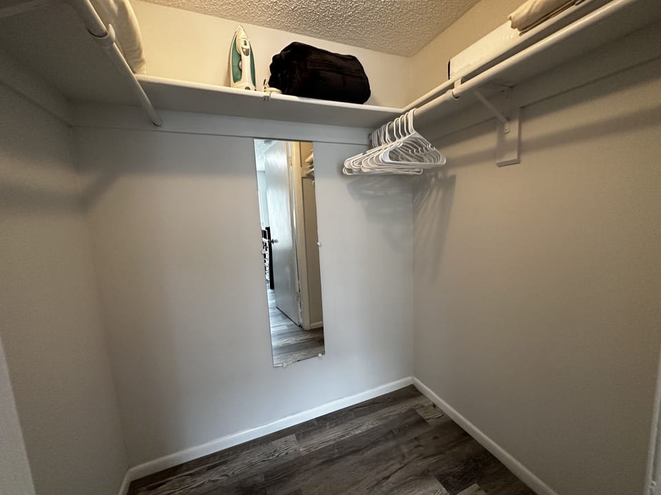 Family Apartment | Wardrobe