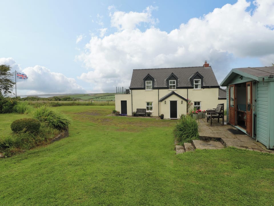 Cottage | Exterior