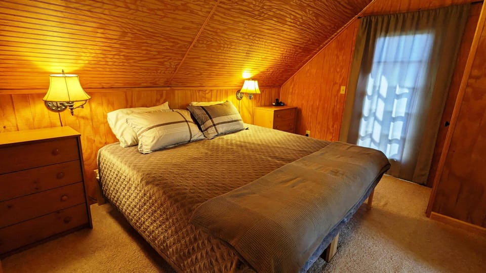 Bedroom as a King