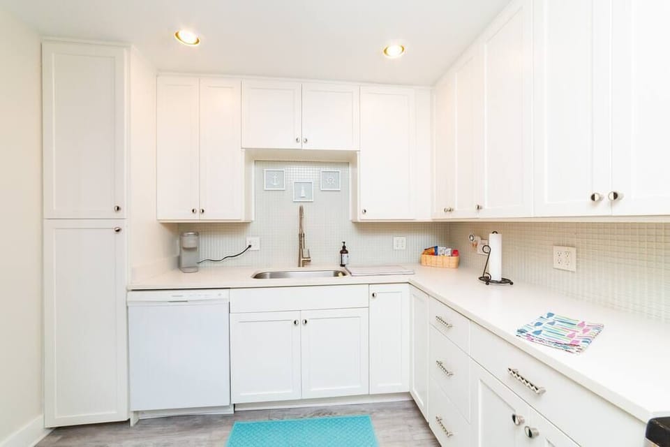 Kitchen (1)