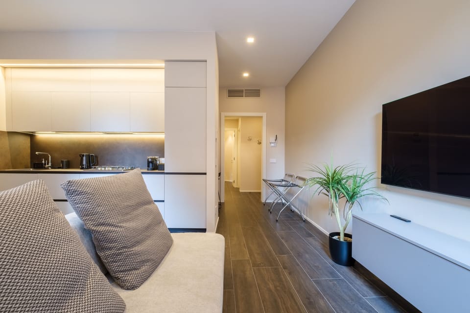Apartment | Living area | 55-inch Smart TV with satellite channels, TV