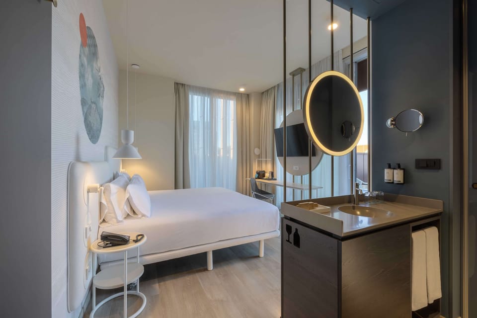 Premium bedding, pillowtop beds, minibar, in-room safe
