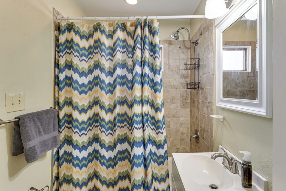 Full Bath