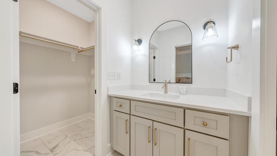 Bathroom (1)