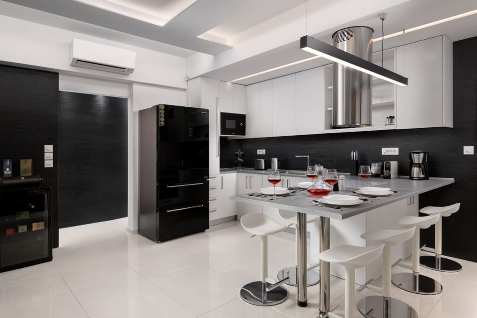 Apartment, 1 Bedroom, Smoking, Balcony | Interior