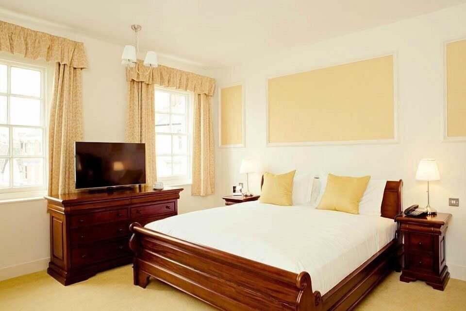 Double Room | Premium bedding, pillowtop beds, desk, laptop workspace