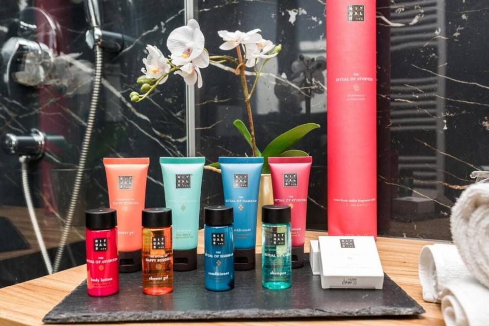 Bathroom amenities