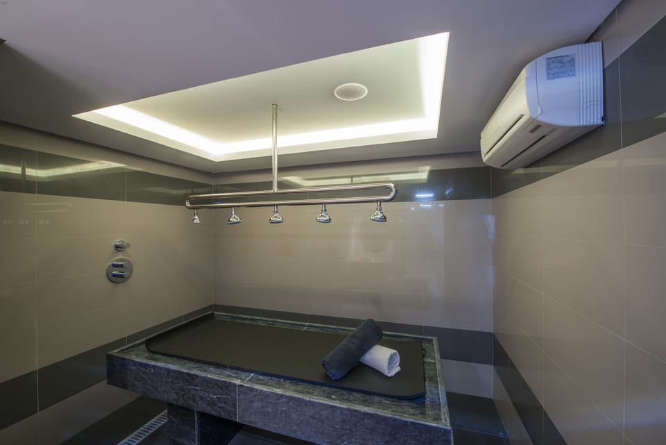 Vichy shower
