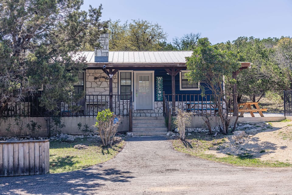 Front exterior view of house