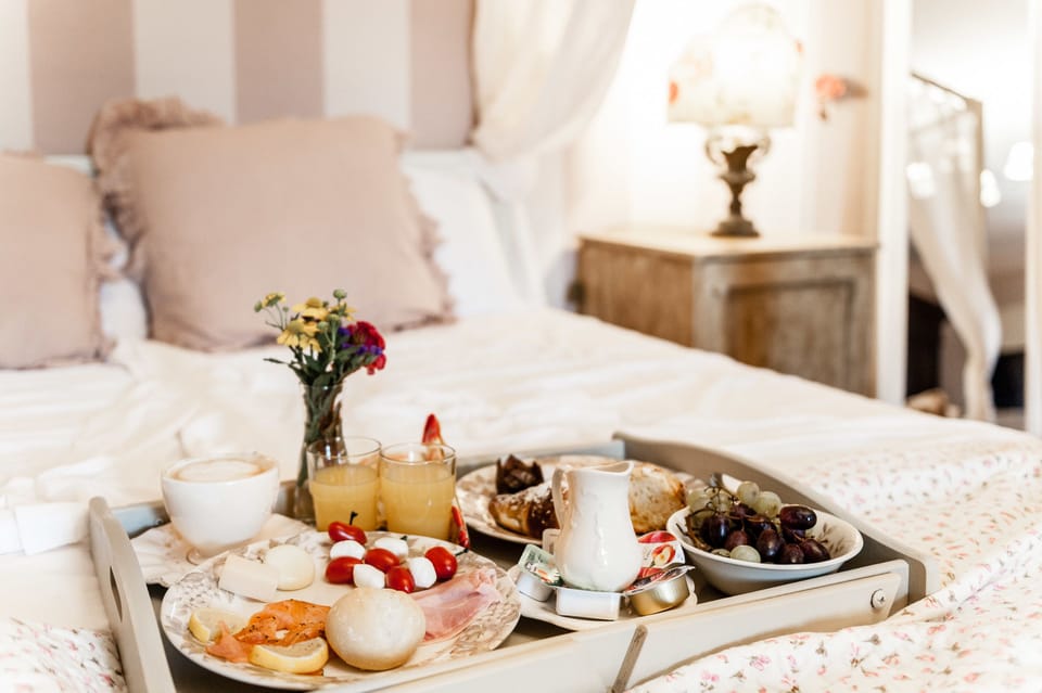 Daily cooked-to-order breakfast for a fee