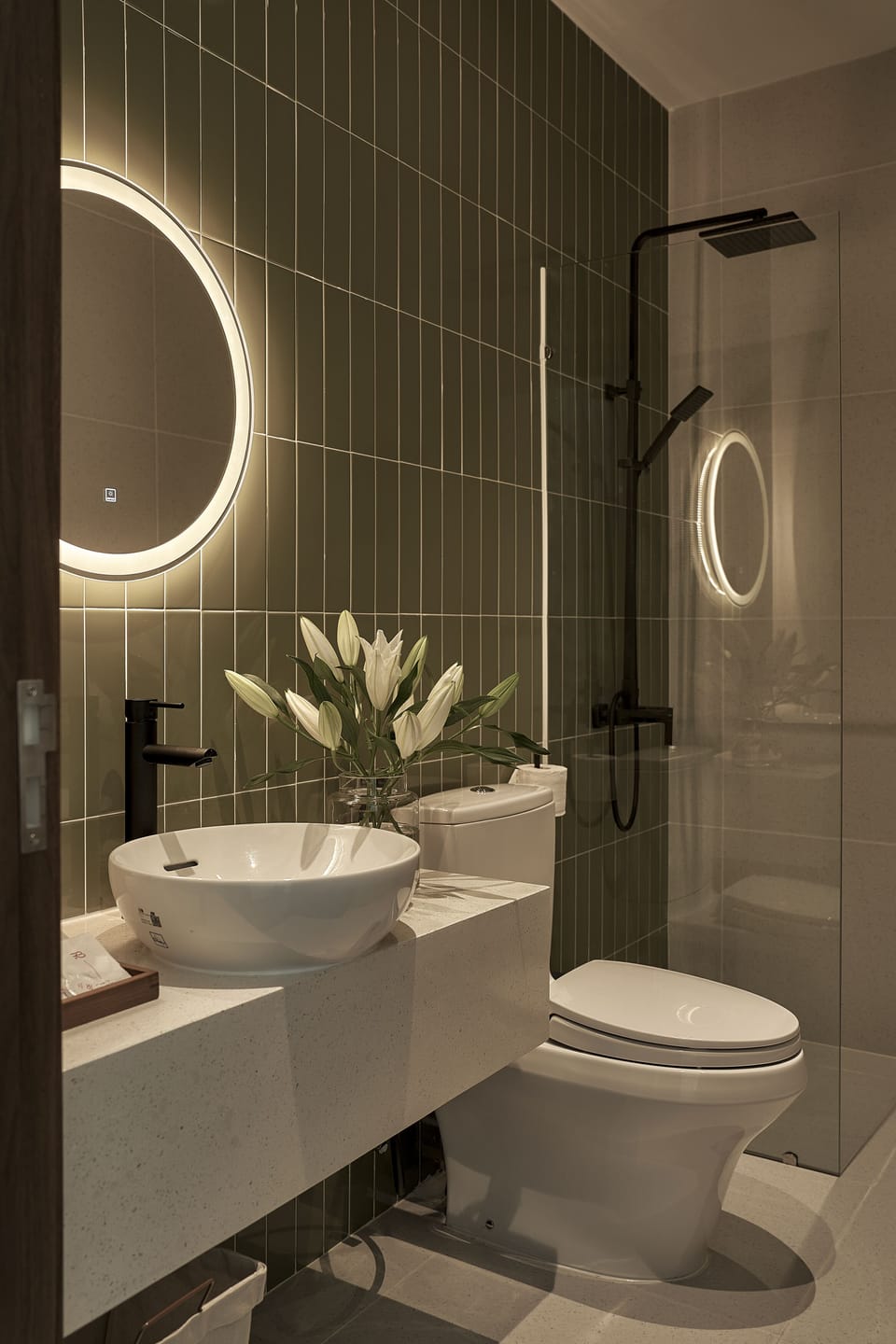 Separate tub and shower, bathrobes, slippers, towels