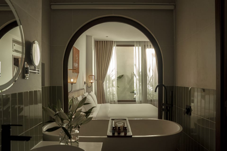 Deluxe Double Room | City view