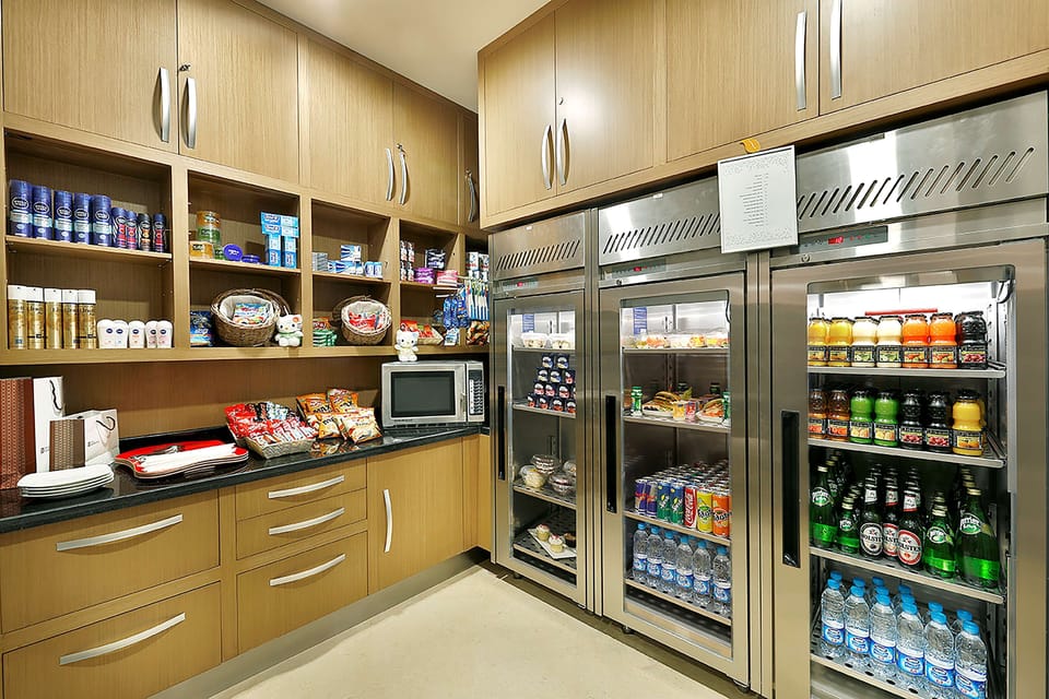 Snack bar