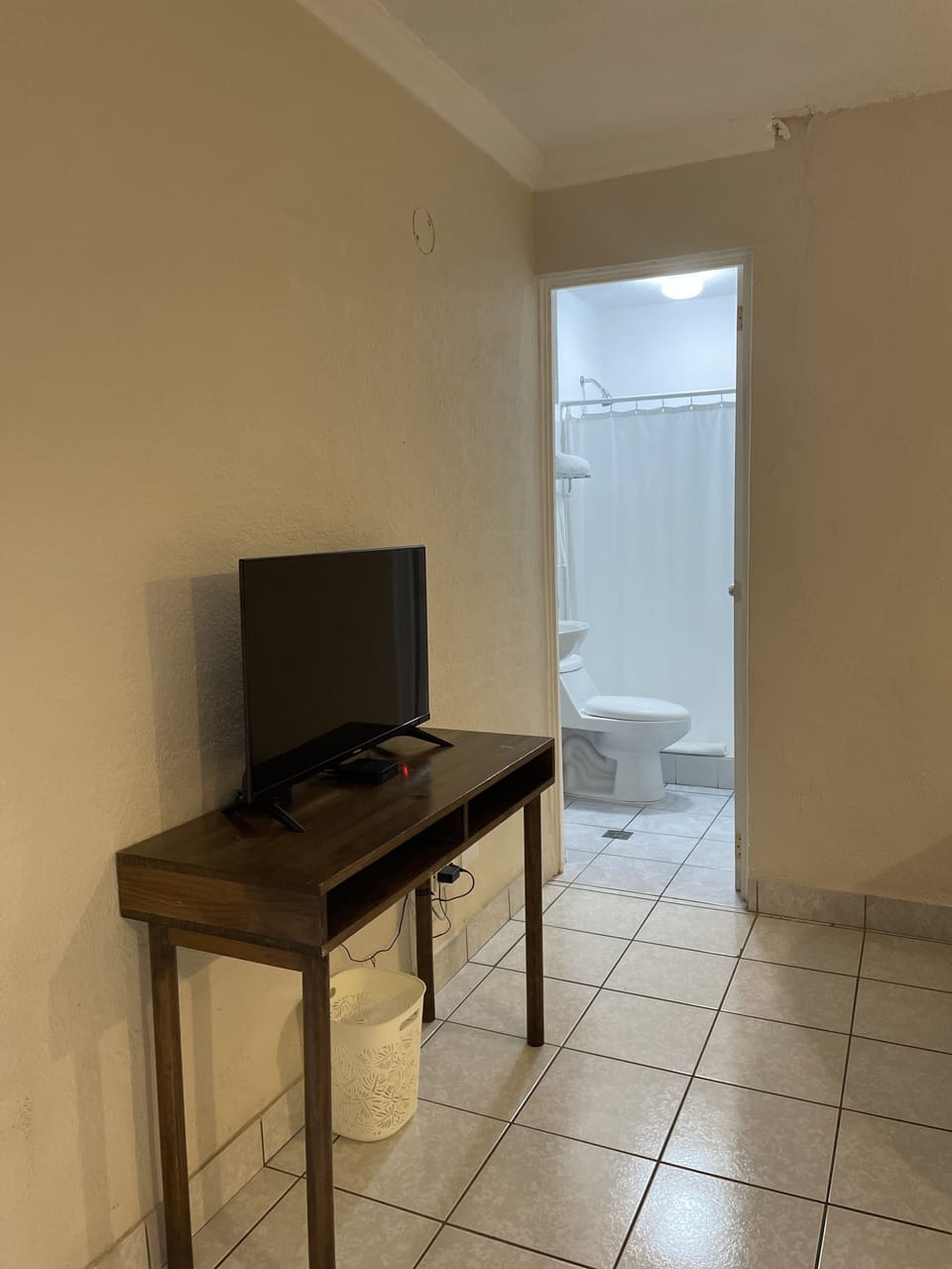Basic Double Room | Living area | 42-inch plasma TV with digital channels, TV