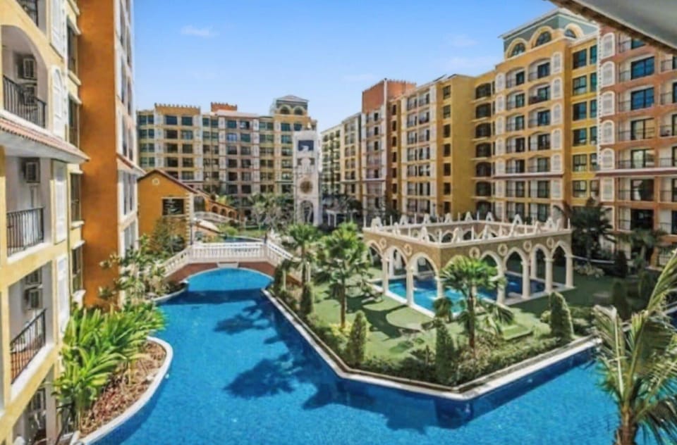 Apartment, 1 Bedroom, Accessible, Balcony | Pool | Outdoor pool