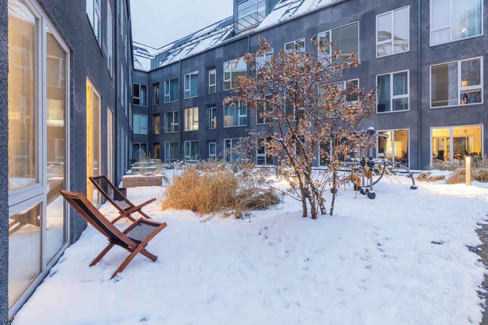 Outside/Patio (2)
