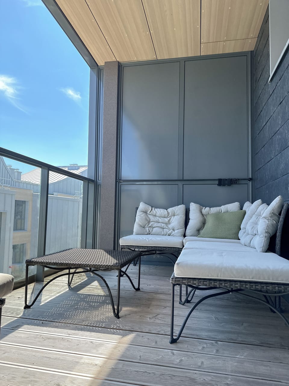 Balcony (1)