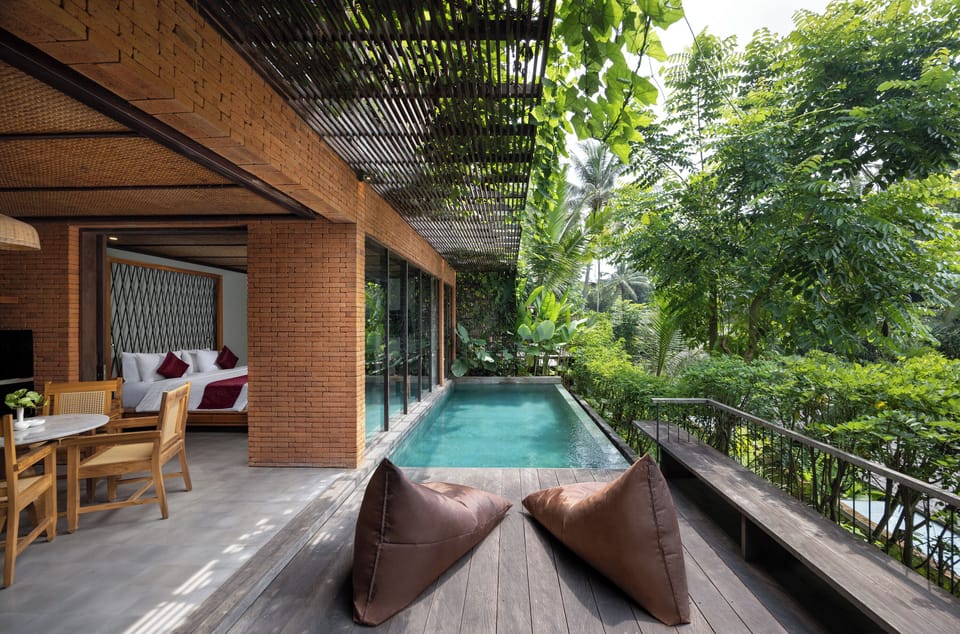 Infinity pool
